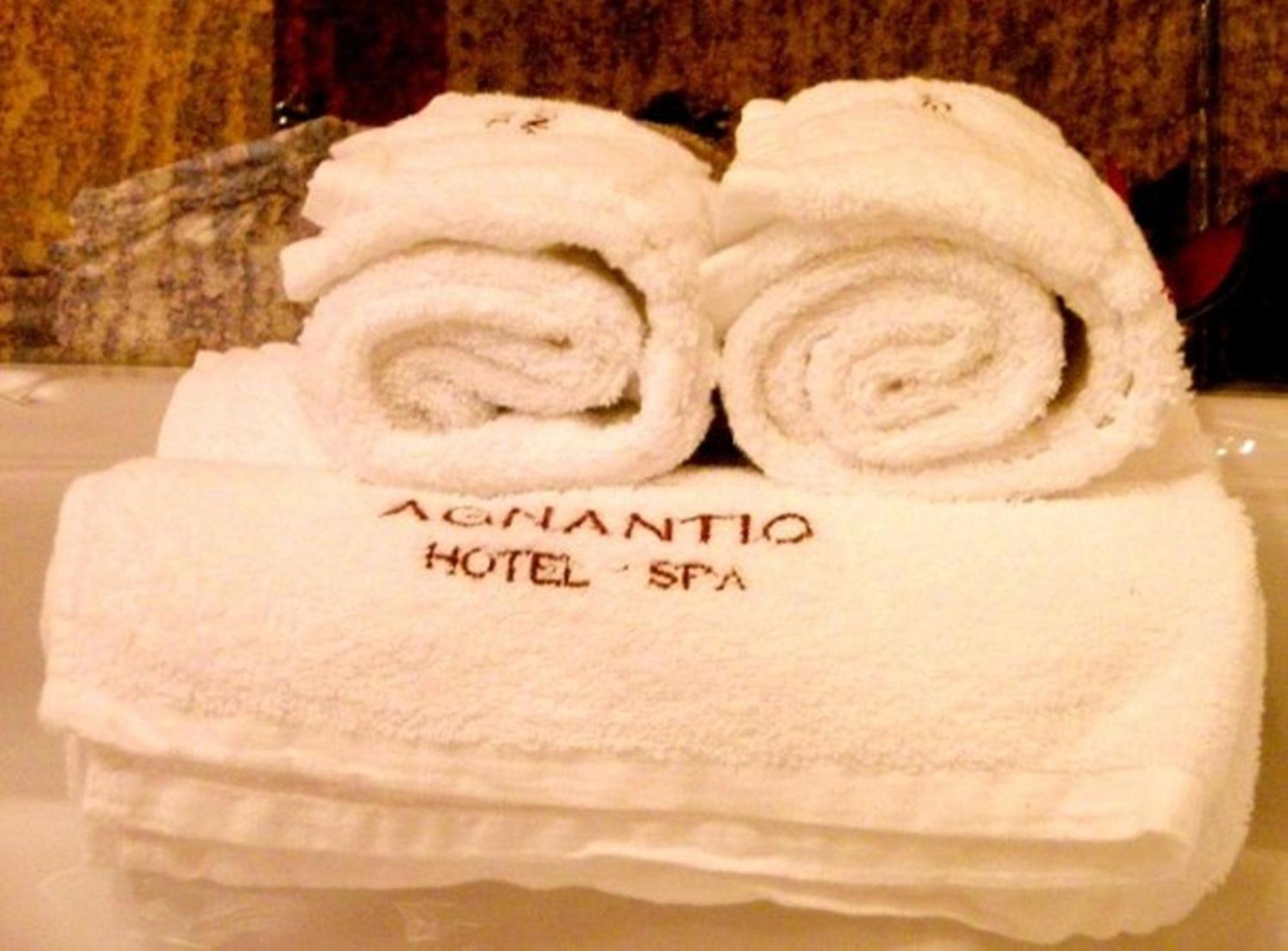 Agnantio & 3*